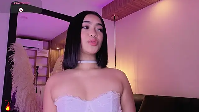 Chloe monroee online show from 07.11.26