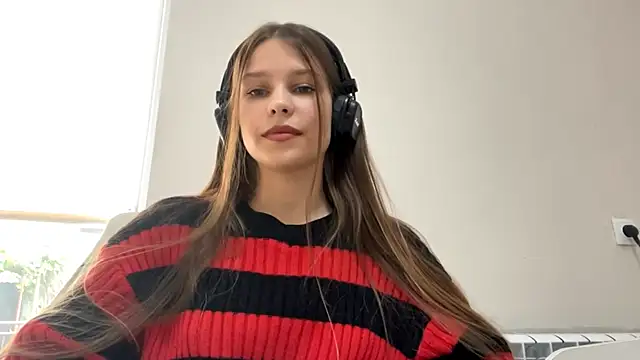 SerafinaAreizaga online show from 06.10.26