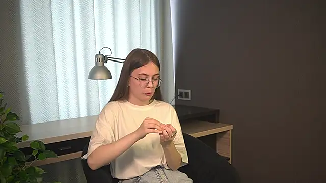 TomekaBiava online show from 05.02.26
