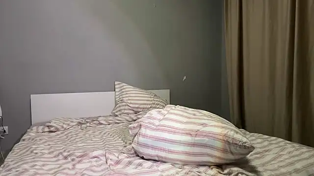 SweetBambii online show from 06.11.26
