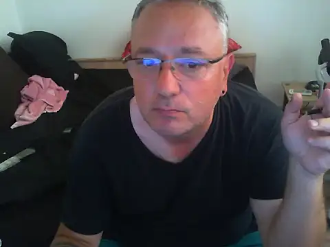 GeorgeCarlo online show from 06.05.26
