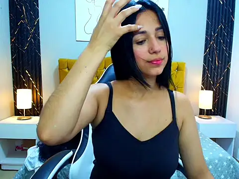 Snapshot of gaby_cute4u chatting on 05.28.26 gaby cute4u online show from 05.28.26