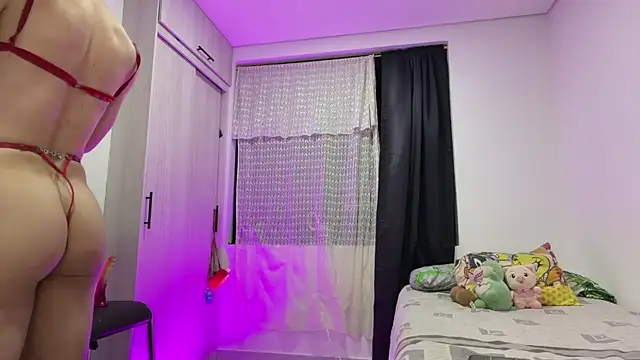 Snapshot of _peachyboy chatting on 07.19.26 peachyboy online show from 07.19.26