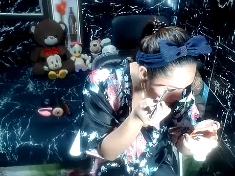 Snapshot of expensivecandy69 chatting on 06.02.26 expensivecandy69 online show from 06.02.26