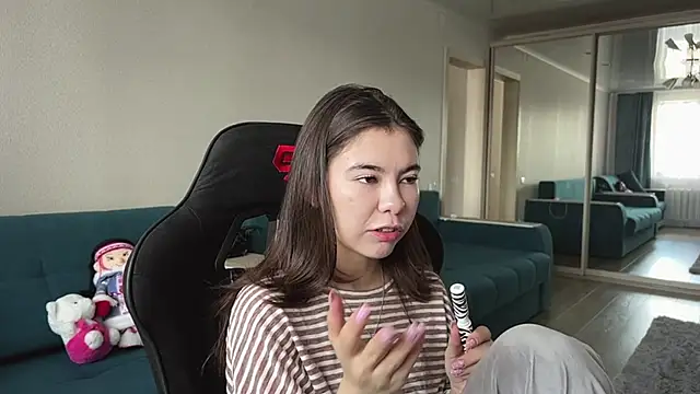 Ellewaay online show from 06.18.26
