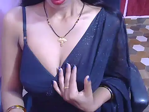Snapshot of wild_minakshi chatting on 07.05.26 wild minakshi online show from 07.05.26