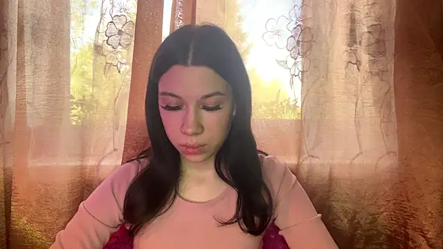 BellaLoveHugs online show from 05.06.26