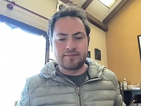 Snapshot of alecsgzz chatting on 07.23.26 alecsgzz online show from 07.23.26