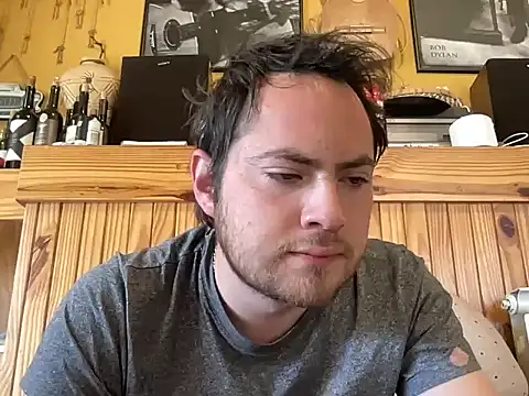 Snapshot of alecsgzz chatting on 07.25.26 alecsgzz online show from 07.25.26