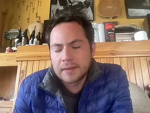 Snapshot of alecsgzz chatting on 07.26.26 alecsgzz online show from 07.26.26