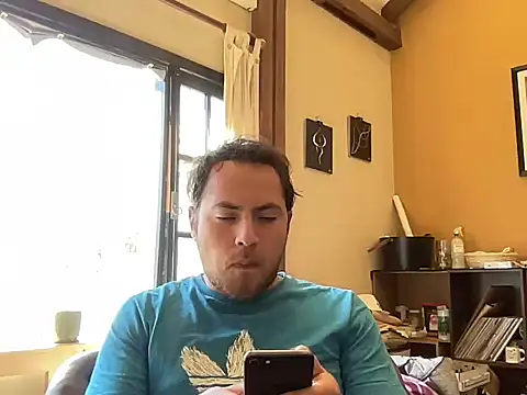 Snapshot of alecsgzz chatting on 07.28.26 alecsgzz online show from 07.28.26