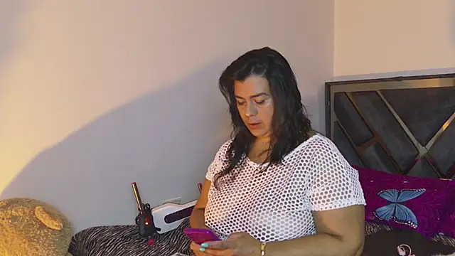 Snapshot of Martina_Foxy01 chatting on 06.12.26 Martina Foxy01 online show from 06.12.26