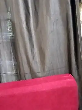 Snapshot of Roji_bha chatting on 06.18.26 Roji bha online show from 06.18.26
