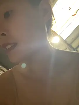 Snapshot of Zuzu_sexy chatting on 07.24.26 Zuzu sexy online show from 07.24.26