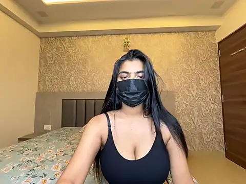 Snapshot of Miss_Heer chatting on 07.16.26 Miss Heer online show from 07.16.26