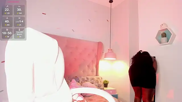 Scarlet Big boobs online show from 06.14.26