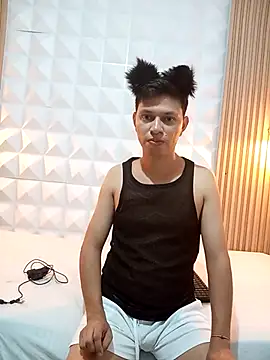 YARA RYU online show from 05.06.26