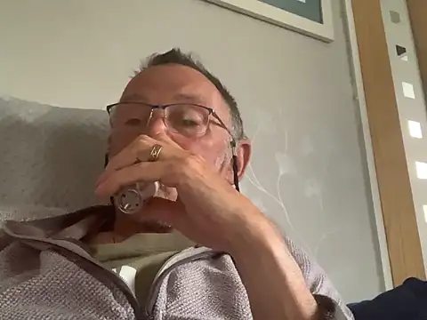 Moonraker64 online show from 05.30.26