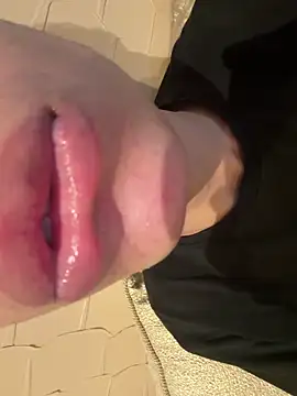 hotlips2026 online show from 05.03.26