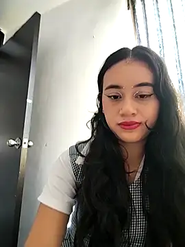 L0lita Emi12 online show from 06.20.26