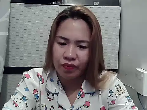 Snapshot of mecka20 chatting on 05.11.26 mecka20 online show from 05.11.26