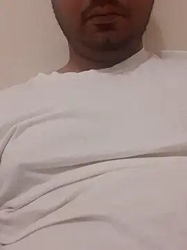 titslover680 online show from 05.13.26