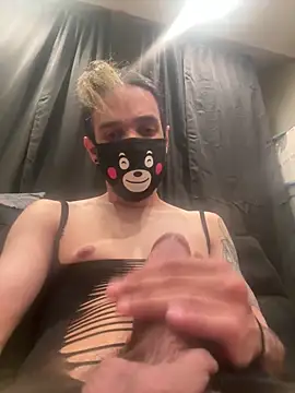 Snapshot of HYPNOTDICK chatting on 06.16.26 HYPNOTDICK online show from 06.16.26