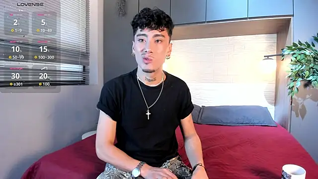 Spencerwhite  online show from 05.07.26