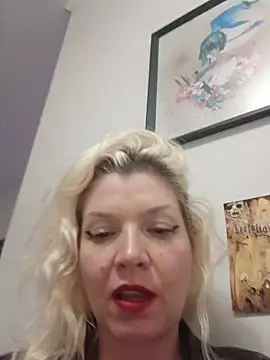 GoldenLatinax online show from 07.20.26