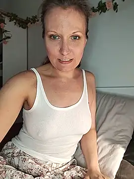Candy Cougar online show from 06.13.26