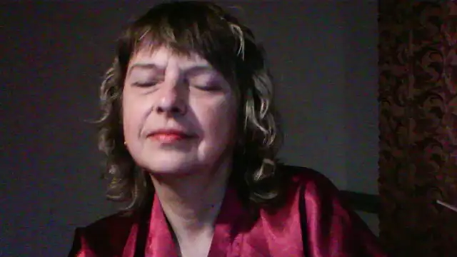 ElizabethGorden online show from 05.10.26
