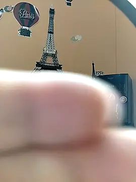 Venuss Milf online show from 06.29.26