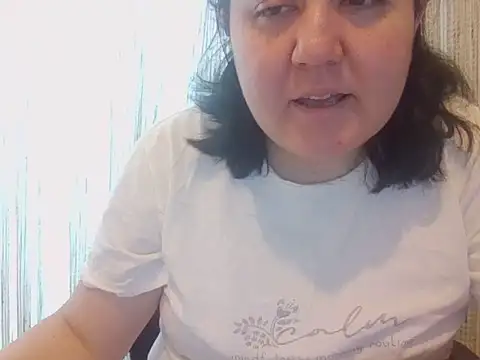 IsabellaJacobs online show from 05.12.26