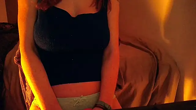 Snapshot of Carlyfr chatting on 03.20.25 Carlyfr online show from 03.20.25