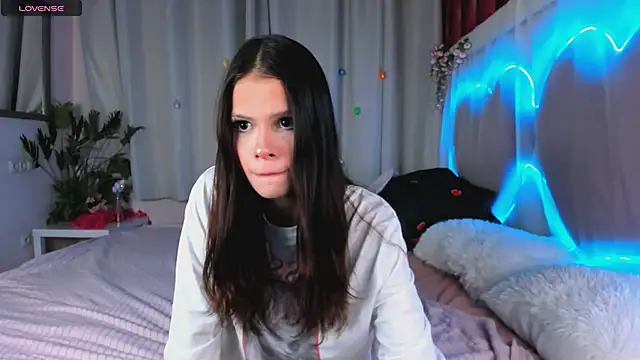 MaddyFever online show from 06.16.26