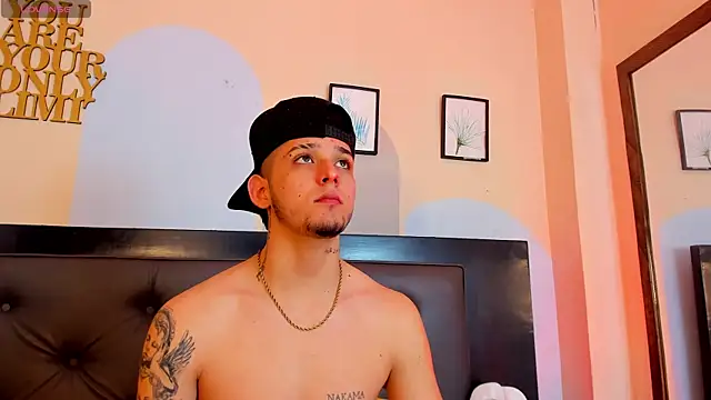 Boy Mathew online show from 05.08.26