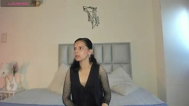 Shanttal queen online show from 05.07.26