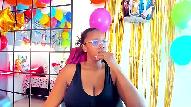 Snapshot of Miss_Khaleesi chatting on 06.23.26 Miss Khaleesi online show from 06.23.26
