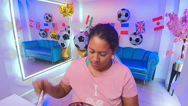 Isabella rows online show from 06.17.26