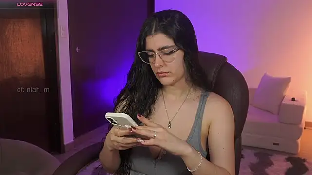  Niah online show from 05.15.26