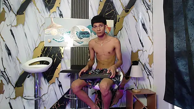 TWINKS BOYSX online show from 05.10.26