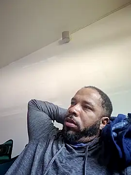 yoursexydaddy8181 online show from 05.31.26