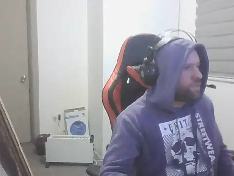 Snapshot of Giingz22 chatting on 06.20.26 Giingz22 online show from 06.20.26