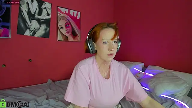Maya foxy online show from 06.23.26