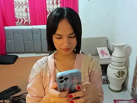 TsUncutTrisha online show from 05.09.26