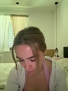 LillyStarr online show from 06.23.26