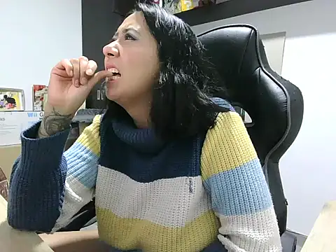 saramaSS online show from 05.22.26