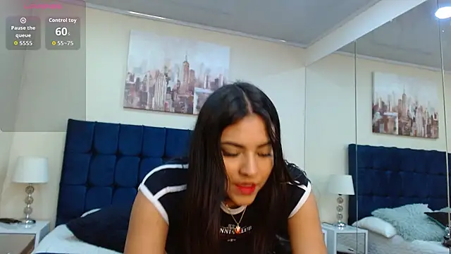 ValerieLyon  online show from 06.23.26