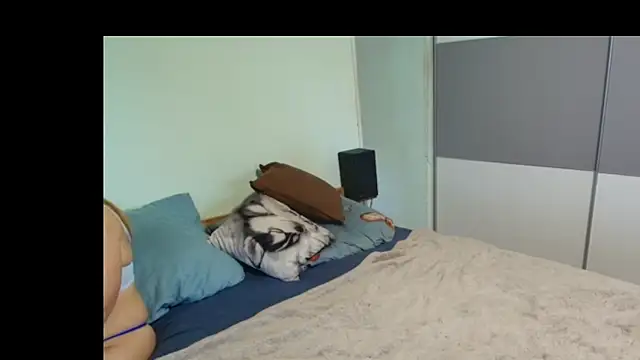 Sexycouple3518 online show from 06.02.26
