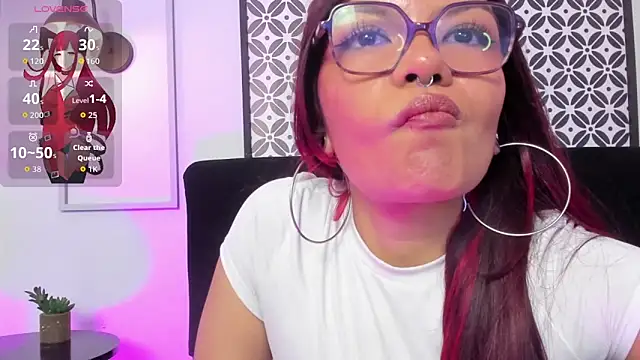 amelie furtado online show from 05.13.26